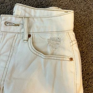 cute pacsun white jeans